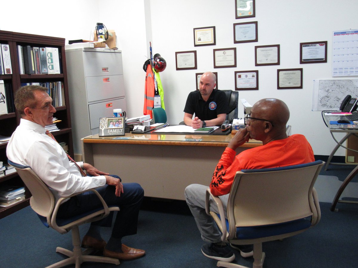 DeanTrantalis's tweet image. #Local272's apprenticeship program has become a major stepping stone for individuals in our area interested in learning a highly-valued and sought-after trade. Thanks for the tour, gentlemen!
Learn more about the Iron Workers 272 and their programs at: ironworkerslocal272.com/news-details/n… 2/2