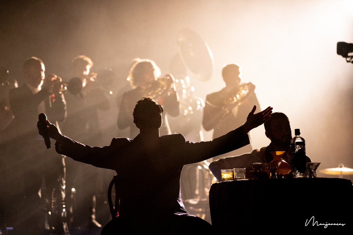 rmanjava's tweet photo. El madrileño en Madrid  @c_tangana https://t.co/Sm51DhXMwS