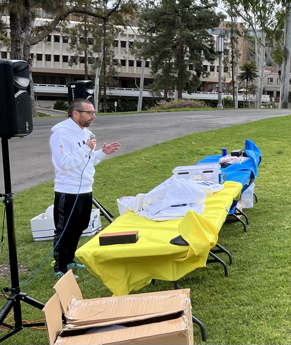 Look who stopped by our HS MESA Day to share a few words? Thanks Dean Magnus! 

@UCIEngineerDean <a href="/UCIEngineering/">UCI Engineering</a> <a href="/UCIbrenICS/">UCIbrenICS</a> <a href="/UCIrvine/">UC Irvine</a> #STEMEd #kickingitwiththeDean