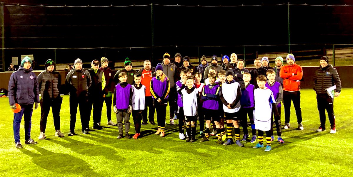 FAIMeath's tweet photo. ⚽️ Another fantastic night of @FAICoachEd in the Royal County with our Club Mark club @AthboyC hosting our 7️⃣v7️⃣ workshop 

✅ Well done to all coaches for their input and engagement 

👏 Massive thanks to the players who were excellent throughout and to Ross for organising 🙏 https://t.co/4EaB7RZvRh