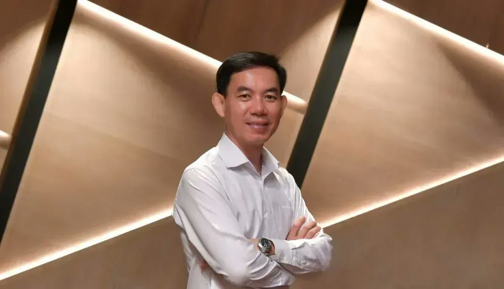 GovInsider's tweet image. Defence technology is constantly being upgraded with #AI, IoT, the cloud etc. How can defence be further strengthened? Loke Mun Kwong, Director of Advanced Systems at DSTA shares about interconnected technologies.

govinsider.asia/innovation/sin…

#Govinsider #techdefence