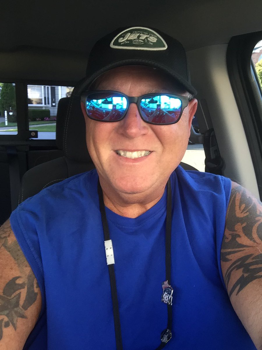Chris51161's tweet photo. Listening to @buzzbrainard @stormewarren @macebanks @ACMawards on @SXMTheHighway looking forward to hearing more and @ANIAHAMMAR tonight👍 Absolutely diggin all the conversations with all the Country Artists! Nobody does it better then the #HighwayGang thanks y’all #TopNotch https://t.co/CySKrisbpR