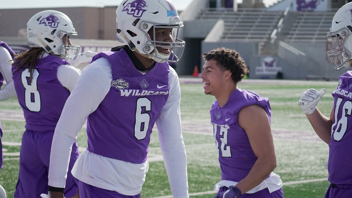 ACUFootball's tweet photo. Back at it. 

#GoWildcats https://t.co/LxTvbmDIMe