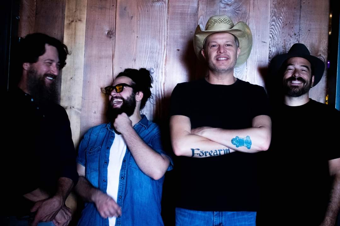 Join us Thursday May 12th at Dan's Silverleaf for Jason Boland and The Stragglers.  Opener TBD.  Doors at 3pm and show at 8pm.     Tickets are $25 pre sale and $30 day of show!

prekindle.com/promo/id/53143…