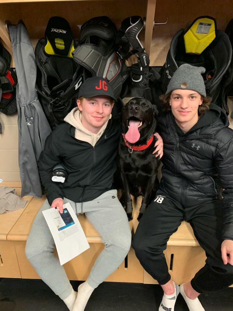 kosovo30's tweet photo. G hanging with the fellas today!! #rinkdog #livinghisbestlife @MJWARRIORS https://t.co/2qZRXbEbra