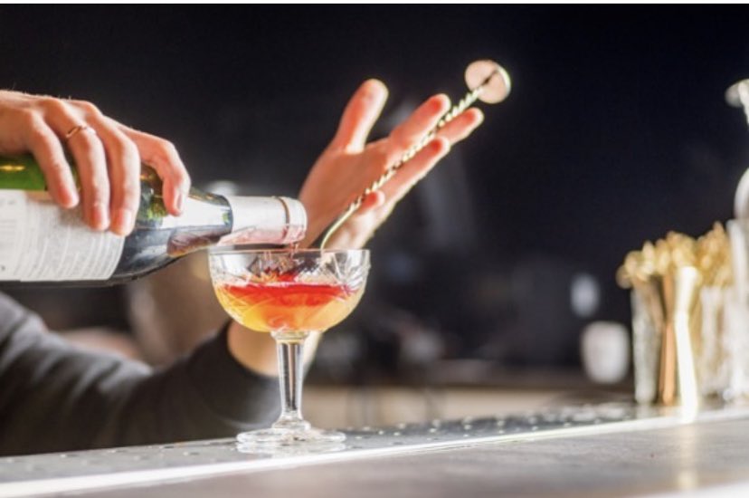 MessinasC's tweet image. From #LocalBars to storied hotel lobbies and catering menus, craft cocktails are definitely having a moment. 

Newest blog post link on our website! 🍸🍹 

#cateringneworleans #nolacatering 
#louisiana #louisianacatering #cateringandevents #catering  #cocktails #craftcocktails