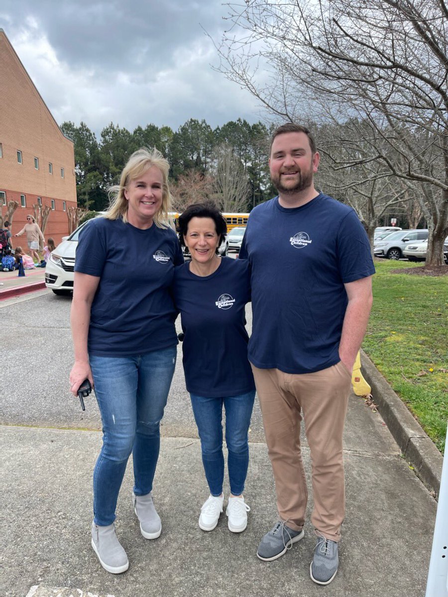 Summit Hill Elementary kicking off Exceptional Children’s week with some of our heroes! <a href="/lorriebearden/">Lorrie Bearden, Ed.D.</a>