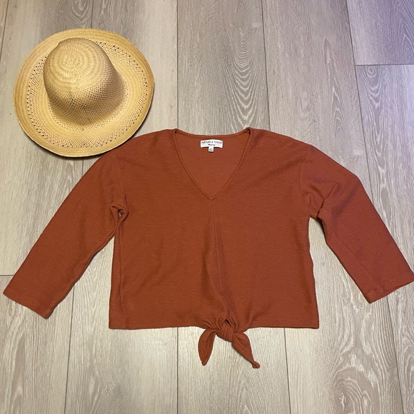 krb071809's tweet photo. So good I had to share! Check out all the items I'm loving on @Poshmarkapp from @deniseallene #poshmark #fashion #style #shopmycloset #handmade #calvinklein #madewell: https://t.co/Gni0RRI4Dc https://t.co/o35cfr0Dx4