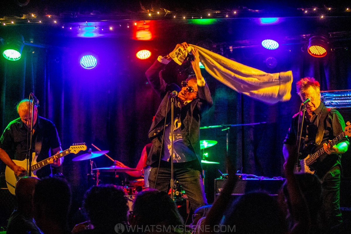 wmscene's tweet image. Snap Scene: The Radiators at the Brass Monkey, Cronulla 4th March 2022 by @mandyhallmedia
The Radiators have carved a niche in the annals of Australian rock history, they have shared the stage with all the great Aussie acts.  See the full gallery: whatsmyscene.com/?p=43516
#livemus