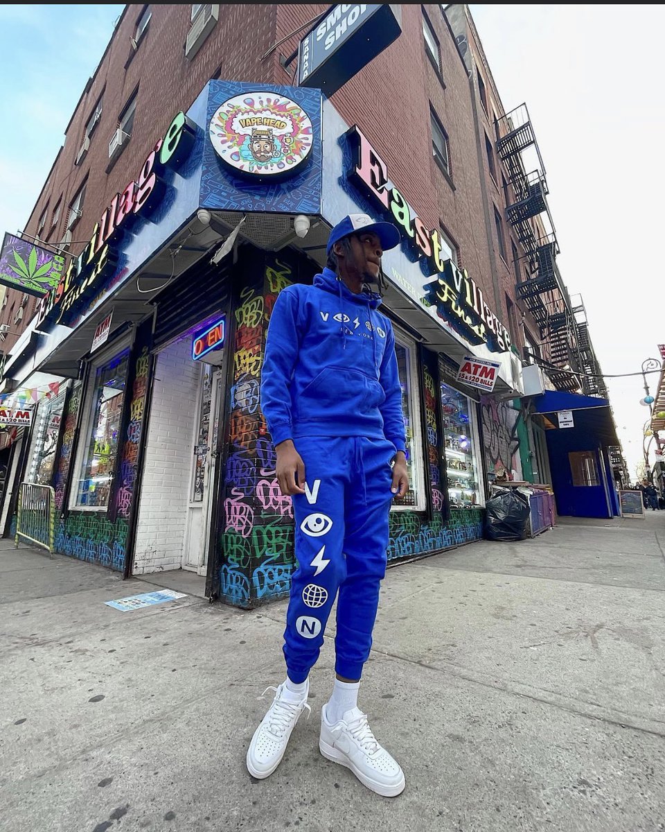 visonstudios's tweet photo. VS Sweatsuit Pre Order Now , Rush The Site ⚡️⚡️https://t.co/Qx9D7J5SBn https://t.co/U2kyCe1ZaT