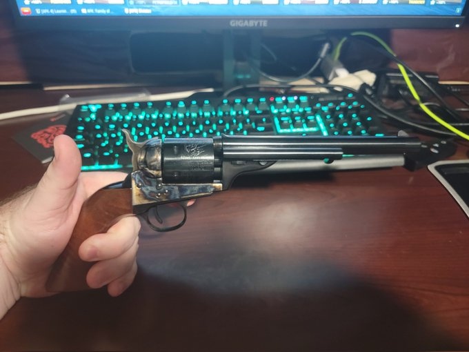 Tactical_review's tweet photo. Get your #weapon posted on our page, send it by direct message. All META will be removed
Give us a good picture, something you can brag about, something you'll be proud of HIDE serial number
#gunsdaily #HitTheRange
Visit https://t.co/iiKrCbyo1G for the best firearms https://t.co/RlR795tjM6