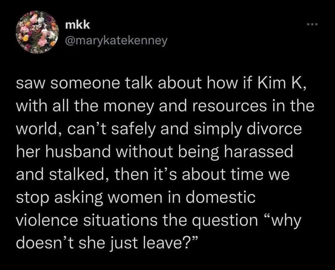 Kellylaw1216's tweet photo. 75% of abused women who are murdered are killed after they leave their partners #DomesticAbuse #WhySheStayed https://t.co/G4hkf2FDfD