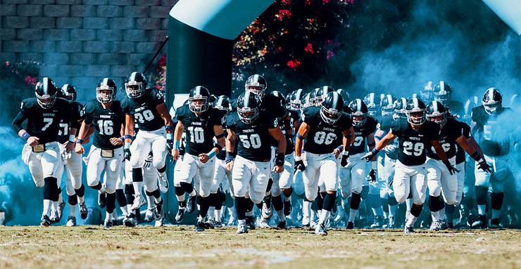 connorkapisak's tweet photo. Very excited to announce I have accepted an offer to continue my athletic career at the University of San Diego! #TsUP https://t.co/VxUbKXSuZS