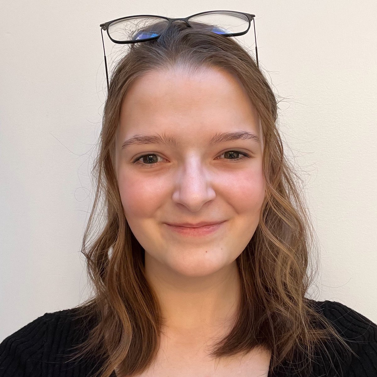 PDXRoseFestival's tweet photo. Meet Bailey Armstrong, a junior at Lincoln High School and welcome her to the 2022 Rose Festival Court presented by @UnitusCCU. You can read her full bio and speech on our website!
#rosecourt #rosefestivalcourt #pdxrosefestival https://t.co/46kG5B8Zfb