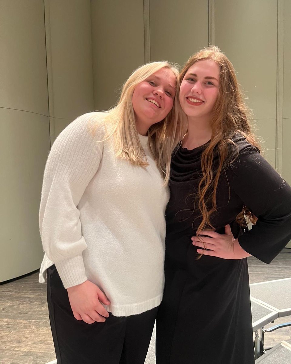 ABHSGirlsGolf's tweet photo. Sophia Evans and Tori Brown representing at All District Choir!  Way to go ladies https://t.co/j26pLenxbm