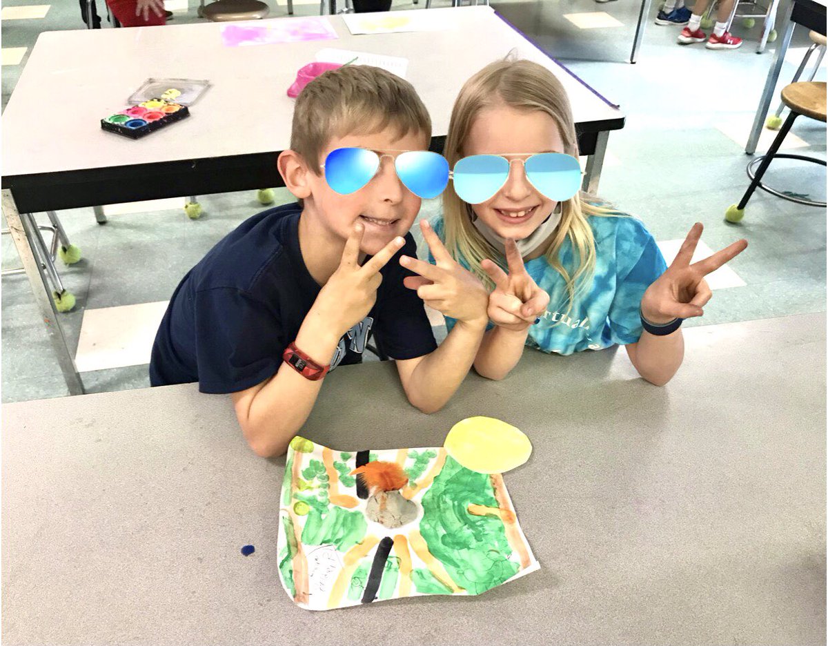 OCEArtRoom's tweet photo. #MakeArtMonday with @bridpath5 class! 🌈🌋💐🎨 1st Grade working hard on some Art Making🤩Check out the Volcano Scene created by 2 young artists who decided they wanted to work together on creating some art! #YAM @ErinKelleyMay @BeverlyLSmith1 @Coach_Arce @OliveChapelElem @OcePta https://t.co/b5uYFbUi9I