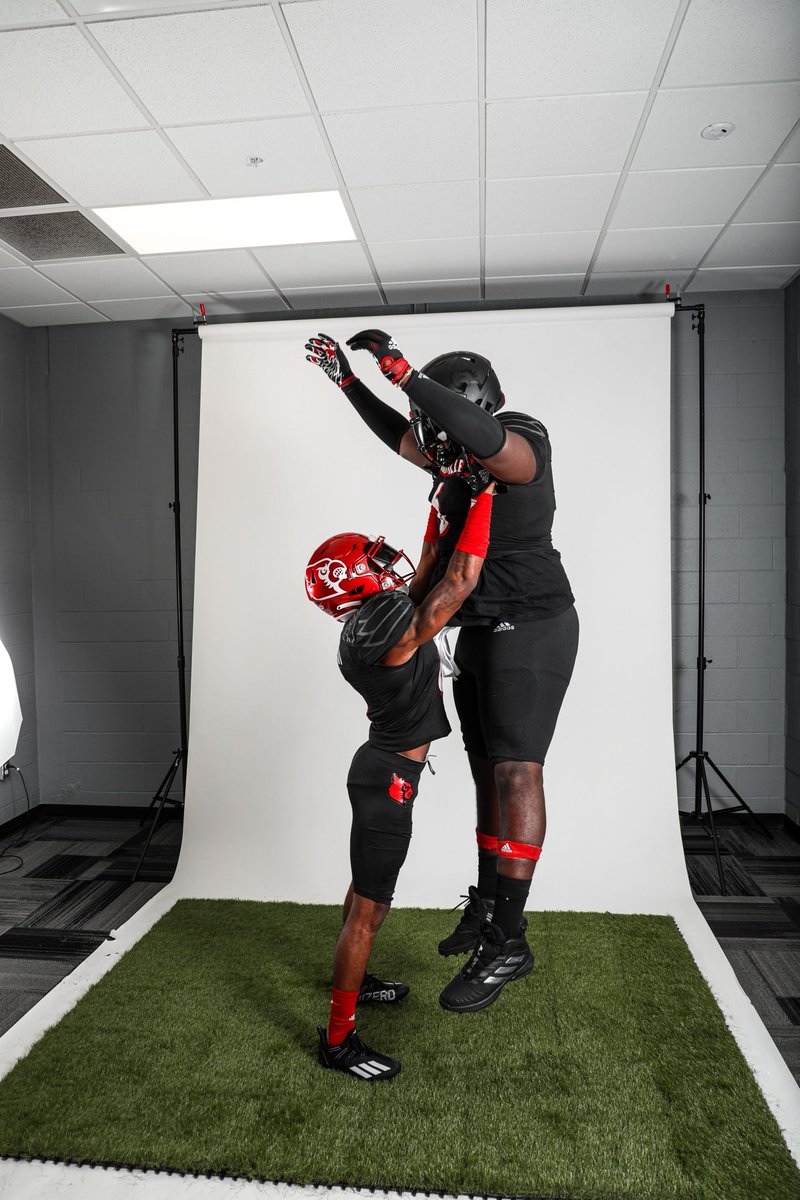 RanodSmith's tweet photo. @B1GJay77 let’s see if we go viral off this one gang 😂😂🔥❤️🤞🏾 https://t.co/owLXi59HEf