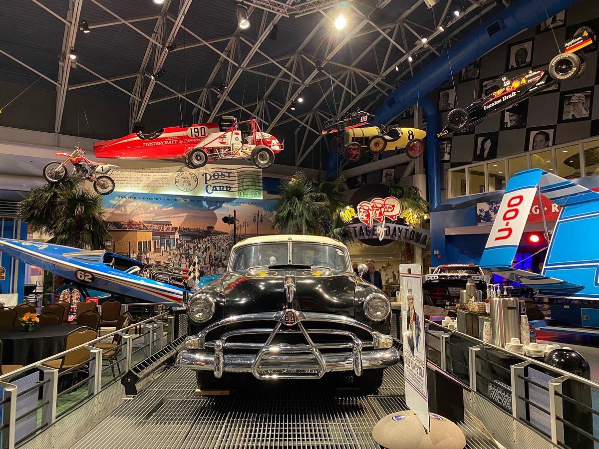 RyanMyrehn's tweet photo. What a venue for the Heroes of Horsepower reception! My first visit to @MotorsportsHOF has not disappointed! #MSHFA https://t.co/FcMydFCwlc