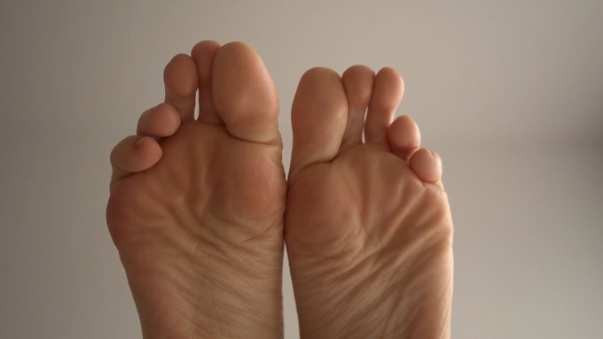 Sweet wrinkled Soles does amazing Footjob https://t.co/hZPcCybvAL @ManyVids https://t.co/qR9RwKQ60I<a href="/tag/feet"class="tags"><span>#feet</span></a><a href="/tag/feetpic"class="tags"><span>#feetpic</span></a><a href="/tag/feetpictures"class="tags"><span>#feetpictures</span></a><a href="/tag/feetcontent"class="tags"><span>#feetcontent</span></a><a href="/tag/fe"class="tags"><span>#fe</span></a>
