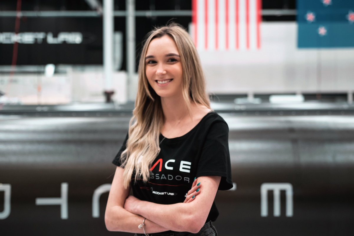 the_rocket_gal's tweet photo. I’m #BreakingTheBias by being a software engineer at an aerospace company &amp; doing what I can to tear down barriers for the next generation of girls to do the same!

Happy #IWD2022 to my kick-ass ladies out there killing it every single day. Very lucky to have so many to admire 🚀 https://t.co/2NixkrC4Lj