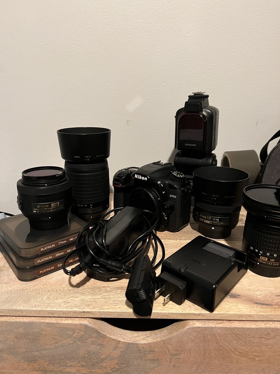 _BensonBoy23's tweet photo. 🚨Camera For Sale🚨
$1500
Nikon D7500
2 batteries + Charger
Continuous Power Source
Nikon 50mm f1.8 + polarizer 
Nikon 35mm f1.8 + polarizer
Nikon 55-200mm f4-5.6
Nikon 10-20mm + polarizer
Neewer External Flash
64gb Memory Card 
DM me for more info https://t.co/qPzbVoUApC