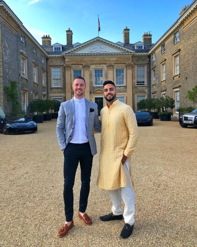 HenryDORANfx's tweet photo. First day at the Popat wedding https://t.co/3Op0aRh2cx