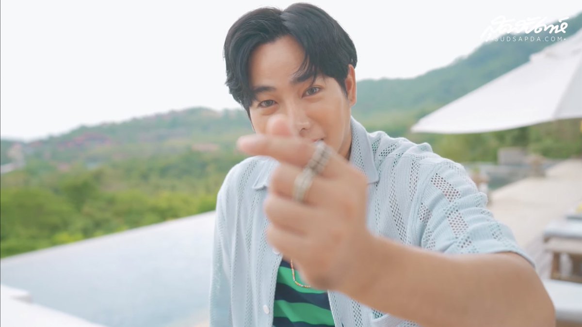 Palitarea's tweet photo. ถ้านี่แค่หล่ออยู่ ละถ้าหล่อมากจะขนาดไหน 

#เป๊กผลิตโชค 
#PeckPalitchoke https://t.co/1ObiChdwz2