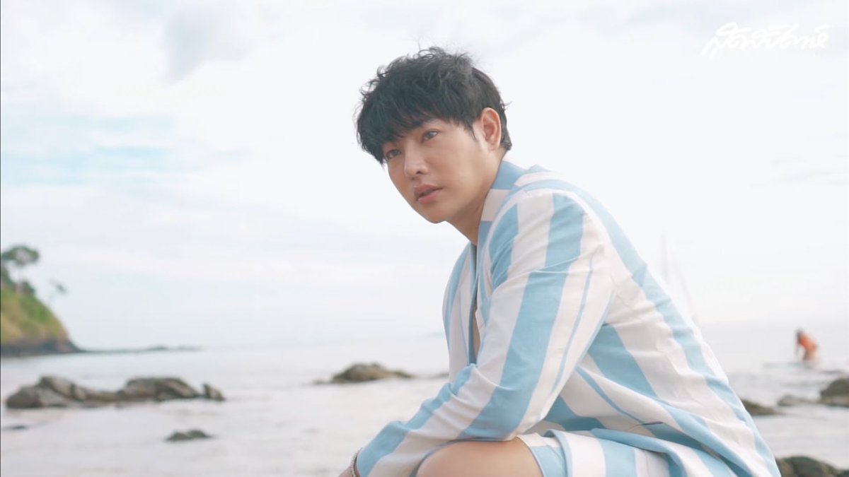 Palitarea's tweet photo. ถ้านี่แค่หล่ออยู่ ละถ้าหล่อมากจะขนาดไหน 

#เป๊กผลิตโชค 
#PeckPalitchoke https://t.co/1ObiChdwz2