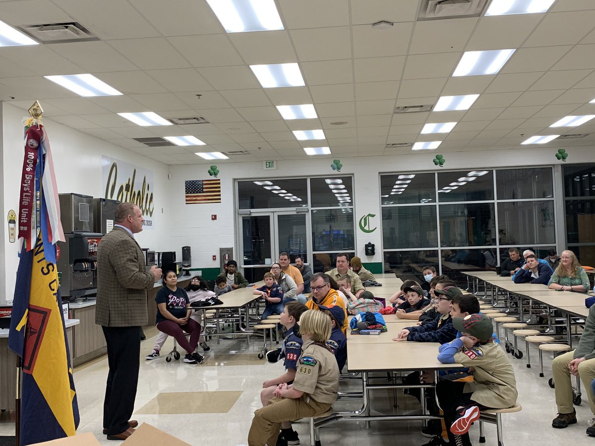 Thank you <a href="/GlennJacobsTN/">Glenn Jacobs</a> for speaking to Cub Scout Pack 630 tonight on rights, responsibilities, and reminding us all how blessed we are to live here! 🇺🇸