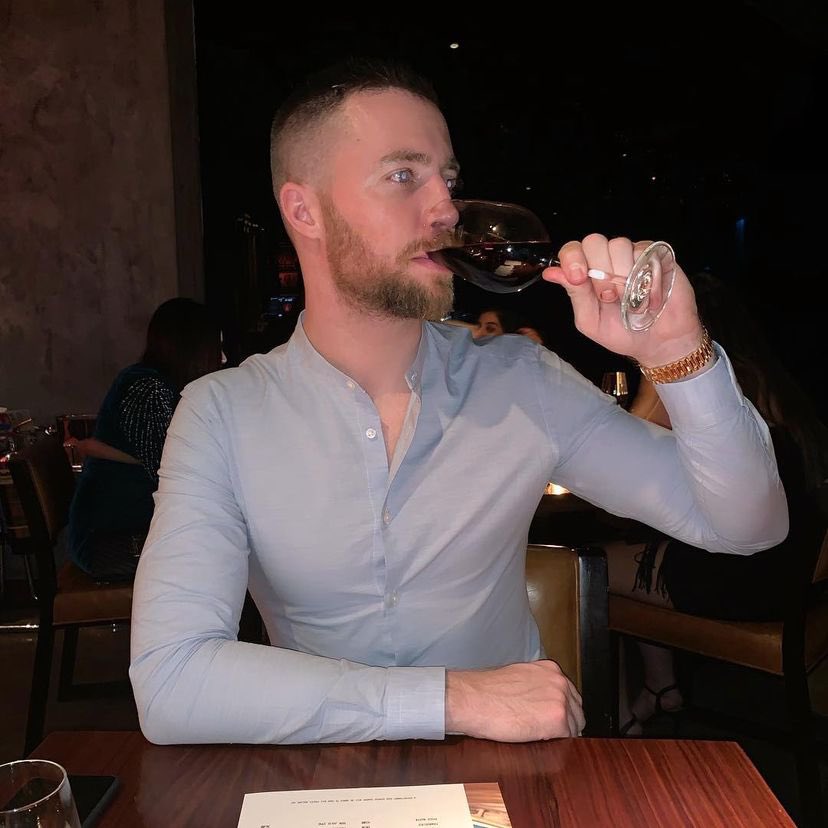 HenryDORANfx's tweet photo. “Dry March” lasted 5 days 😩😂 https://t.co/titad9F0MI