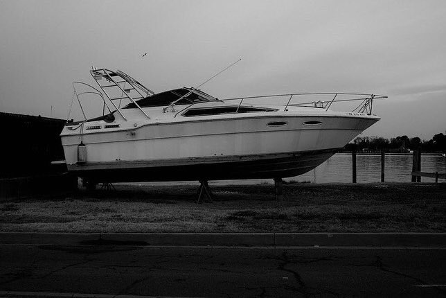 ConceptsDh's tweet photo. Some more shots from this past weekend shooting Monochrome on the #fujix100v @FujifilmX_US #bnwphotography #Monochrome #Maryland #solomonsmd #blackandwhite #outdoors #photowalk https://t.co/73JtMIdgTu