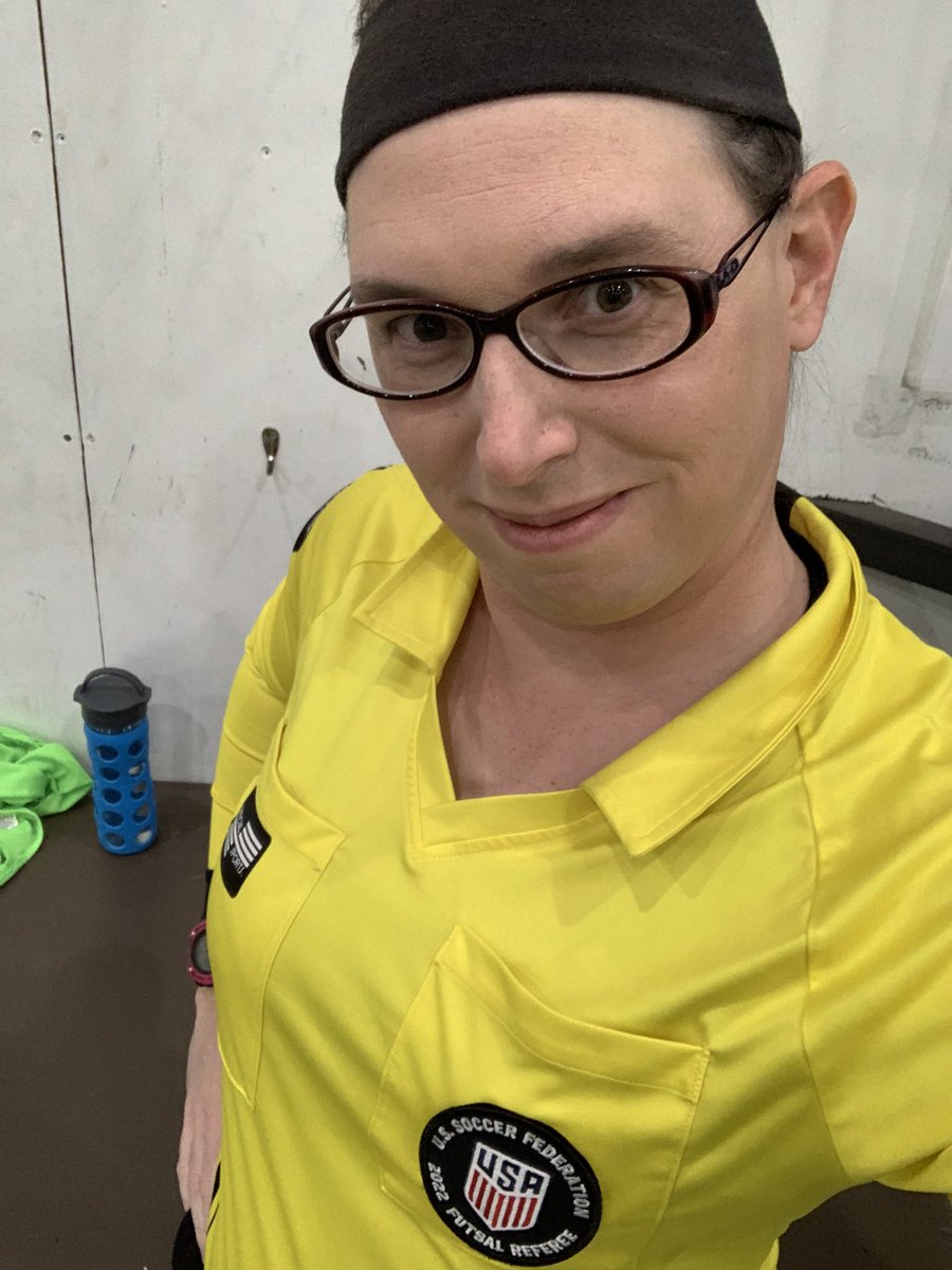 RefJackie's tweet photo. Happy International Women’s Day! To all cis-gender and trans women. I am refereeing some futsal tonight showing that women belong as referees. #IWD2022 #InternationalWomensDay #transref #TransWomenAreWomen #thirdteam #girlsthatref #referee #soccer #futsal https://t.co/c96haMeXNz
