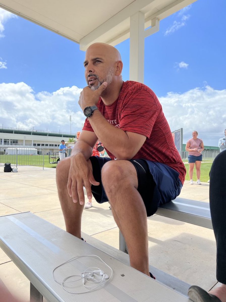 JakeIggy's tweet photo. With Alex Cora’s beard, I think the Sox need to bring back #GetBeard for the 2022 season

I think this team has the perfect personality for it🤣

#RedSox #DirtyWater https://t.co/rW0Ebw2qln