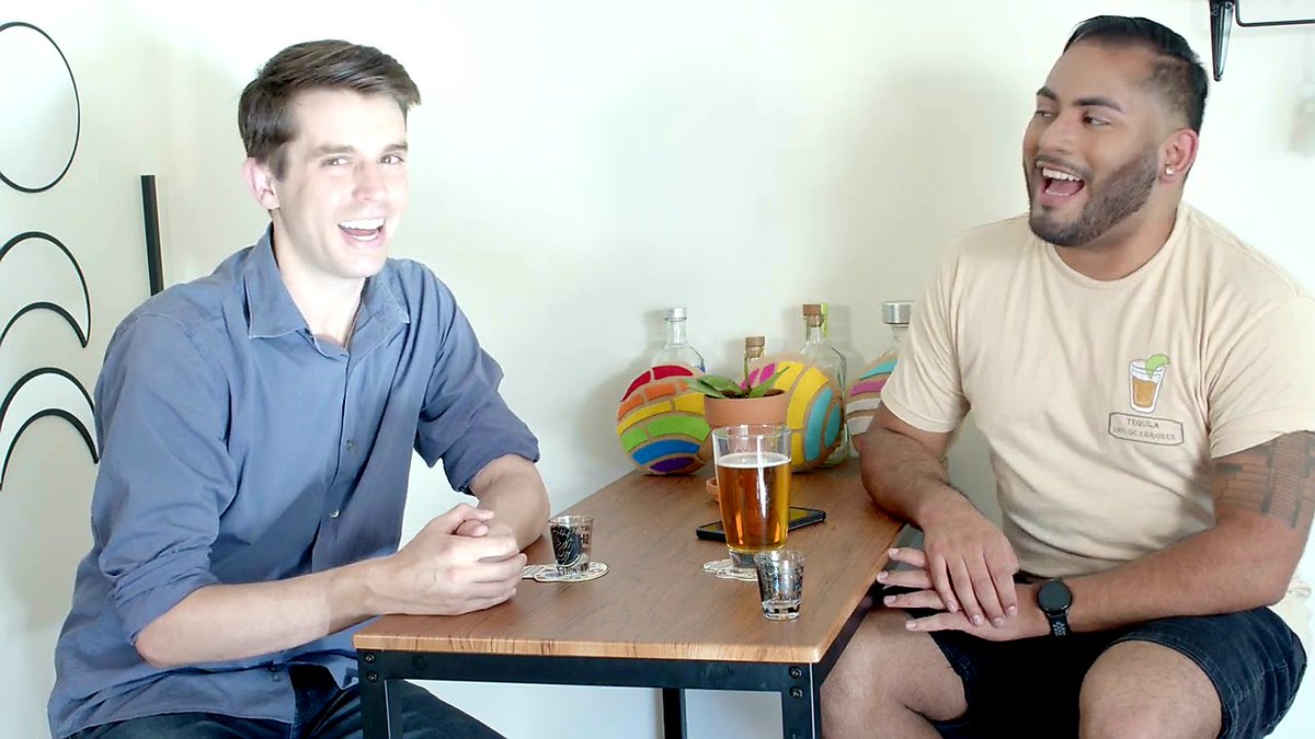 functionalserie's tweet image. Wind down this Monday with a brand new episode of #TheAfterShot now streaming!

This week @reidhschmidt pays us a visit ❤❤
youtu.be/Igmd0wGBMMY

 #getyourSHOTtogether #FunctionalSeason2