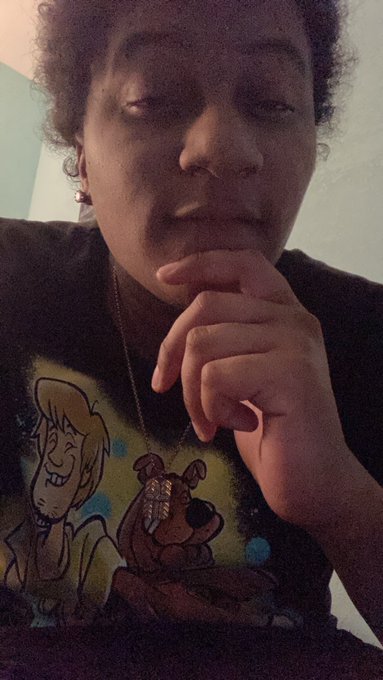 Can we be bestfriends ? https://t.co/5JbI6iRDnV<a href="/tag/striveforgreatness"class="tags"><span>#striveforgreatness</span></a><a href="/tag/nohandouts"class="tags"><span>#nohandouts</span></a><a href="/tag/hustledaily"class="tags"><span>#hustledaily</span></a>