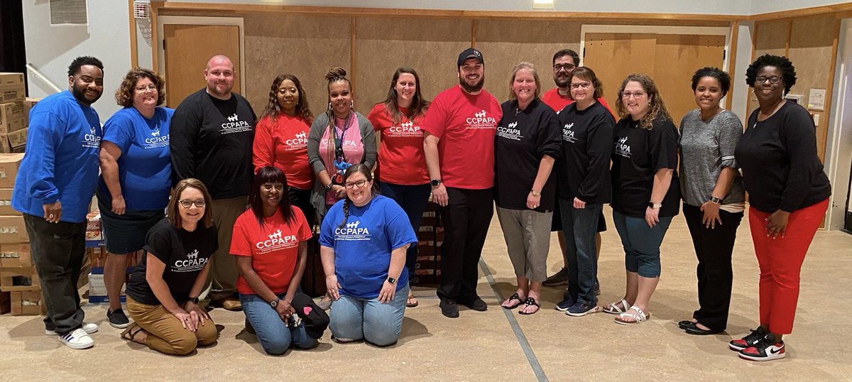 Backpack Blessings #WJG2022 Thank you to an AMAZING group of Craven County administrators (CCPAPA) who came out tonight to pack weekend meals for students! Working together, we can do anything and everything for our students! #makingadifference❤️❤️