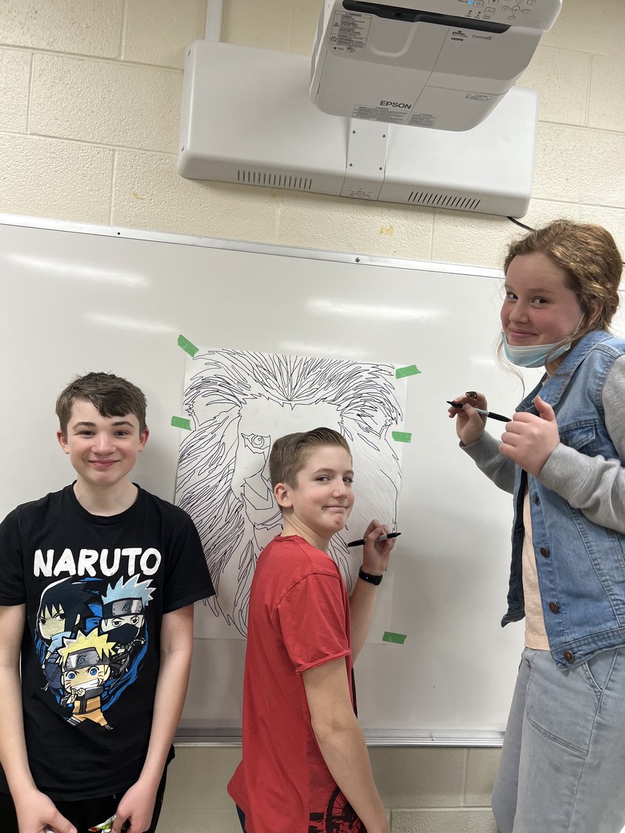 MrBBectel's tweet photo. Hard at work for our door decorating.  #glcsMS #glms #bectelELA https://t.co/m0On3MqyQj