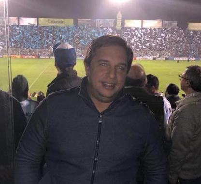 AtSomosTodos's tweet photo. Gabriel Alperovich en Atlético Somos Todos: " Yo siempre hablo en primera persona, no descarto ser presidente, pero siempre estoy para atlético en lo que me necesite."

#AtleticoTucuman https://t.co/HjFDQ6iWbM