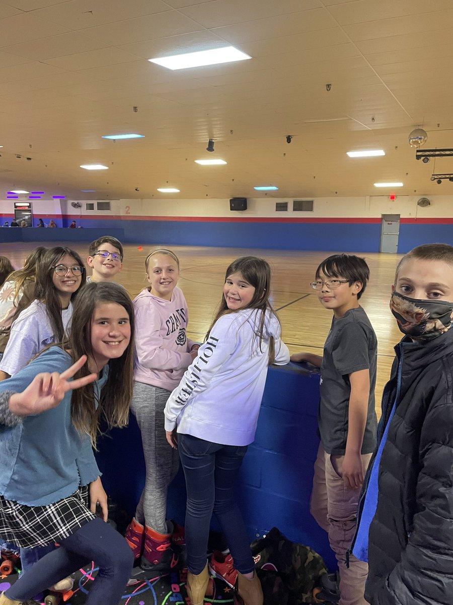 Ginger Landes tweet media