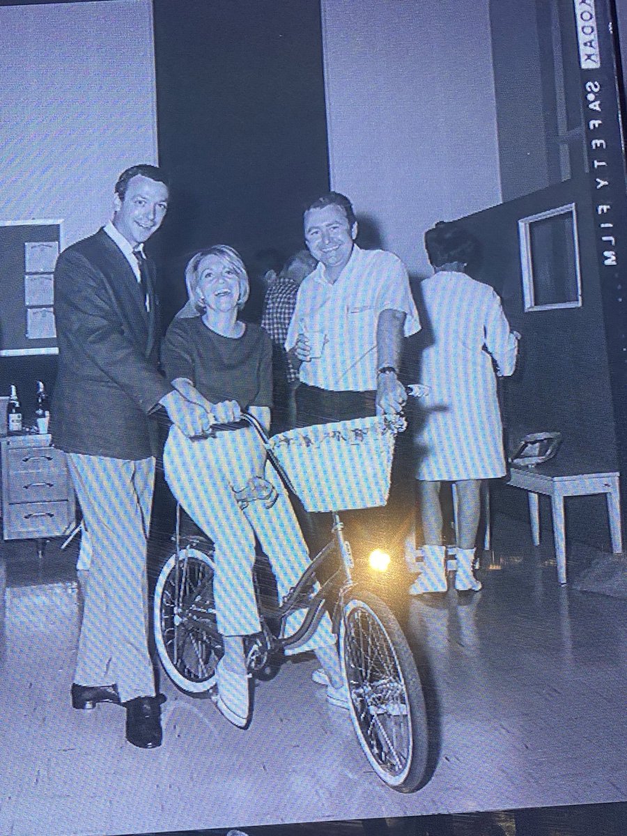 _tshay5's tweet photo. @ShellyTippin and I found the ONLY picture of @seelyofficial in the @CountryMusic @countrymusichof … ouch … 
Looking forward to when she is officially inducted!! Praying 2022 is the year :)) https://t.co/uLQmFdmug5
