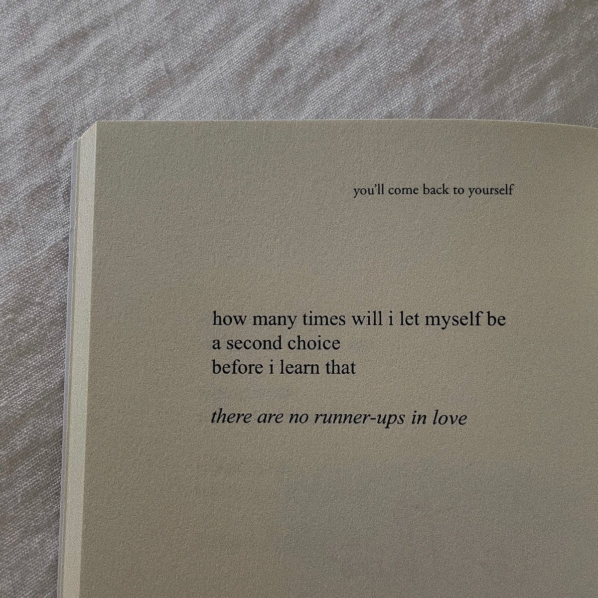 handleunkwnon's tweet photo. ‘you'll come back to yourself’ https://t.co/ypuF4UeiRr