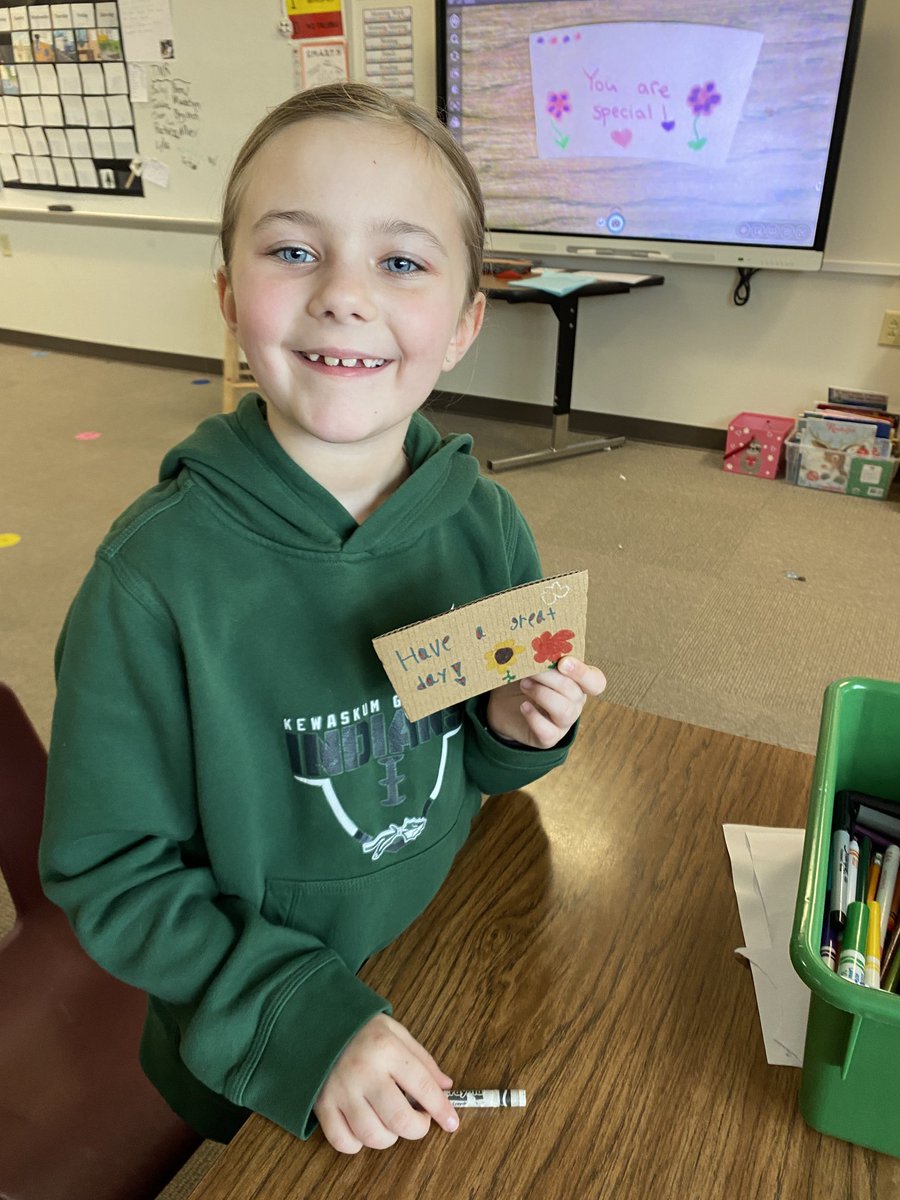 MissSears112's tweet photo. Coffee sleeve decorating for Hobby Day! We hope these make the customers at Coffee Corner smile!! #KSDpride https://t.co/QrUBIJZWon