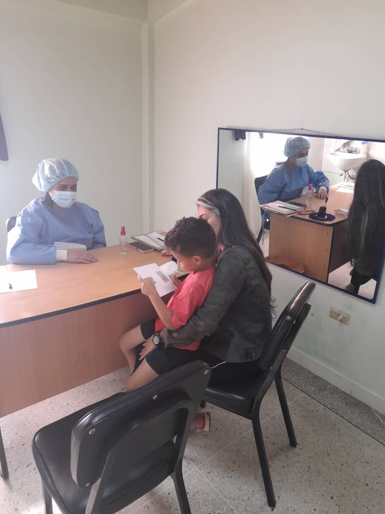 "Cuando la vida se vuelva dura, recuerda que eres la más fuerte del mundo". 
<a href="/cubacooperaTA1/">MISION MEDICA CUBANA ESTADO TACHIRA VENEZUELA</a>
<a href="/cubacooperaTA/">MISION MEDICA CUBANA TACHIRA VENEZUELA</a>
<a href="/cubacooperaTAC1/">MISIÓN DE BATAS BLANCAS CDI GUASIMOS</a>
#MMedicaCubanaTachira
#MujeresValientes, 
#MujeresEnRevolución 
#HéroesDeLaSalud
<a href="/cubacooperaven/">Brigada Médica Cubana en Venezuela</a> 
<a href="/MINSAPCuba/">Ministerio de Salud Pública de Cuba</a> 
<a href="/japortalmiranda/">José Angel Portal Miranda</a> 
<a href="/DiazCanelB/">Miguel Díaz-Canel Bermúdez</a>