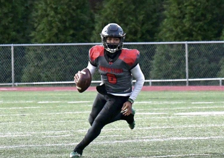 QuayVeonJackso1's tweet photo. Blessed to say I have received an offer from @ShowtimePrep I want to thank everyone that has help my get to this point! @CoachVLunsford @coach_cg @KingGeorgeFoxes https://t.co/oFOkJxfXPK