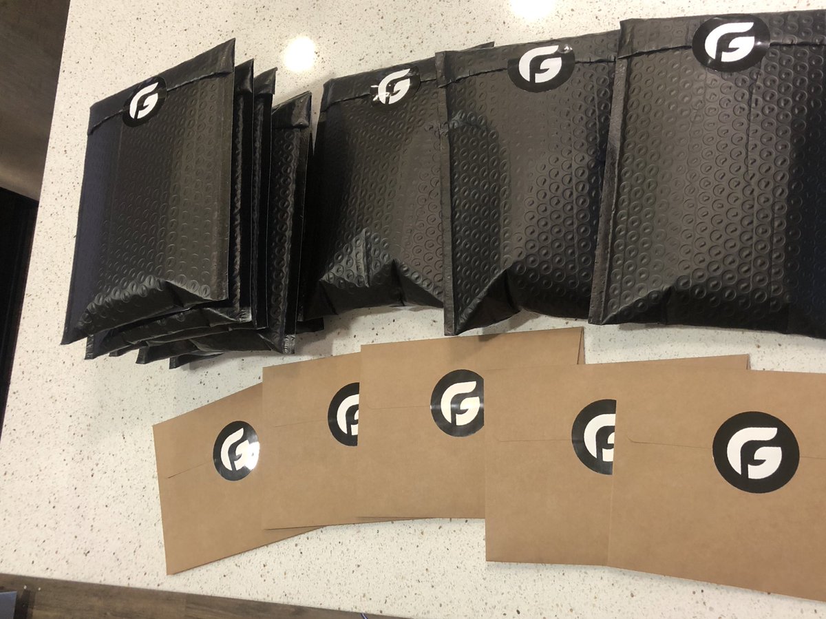 GoodsByJ's tweet photo. When you see the G you know it’s good 😌 

All orders and giveaways have been dropped off!! Much love #GoodFam https://t.co/jgV27j9T7v
