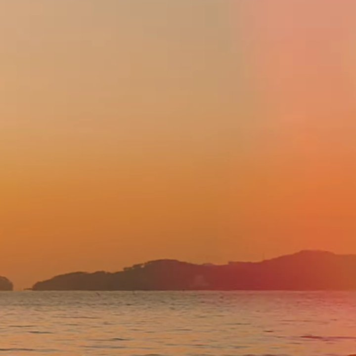 EUNOIA_323's tweet photo. renjun and sunset 🌅 https://t.co/YcHYH7j8Sl