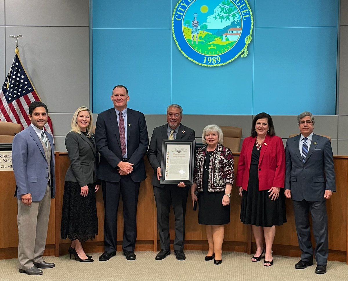 SoCal_RedCross's tweet photo. During Red Cross Month, we thank our cities and counties that continue to support our lifesaving mission. We appreciate @CityofDanaPoint @LagunaNiguelCty @alisoviejocity @CitySanClemente &amp; @CityLagunaHills for presenting proclamations recognizing March as #RedCrossMonth. 👏🏽 https://t.co/zJbvpgVf7N