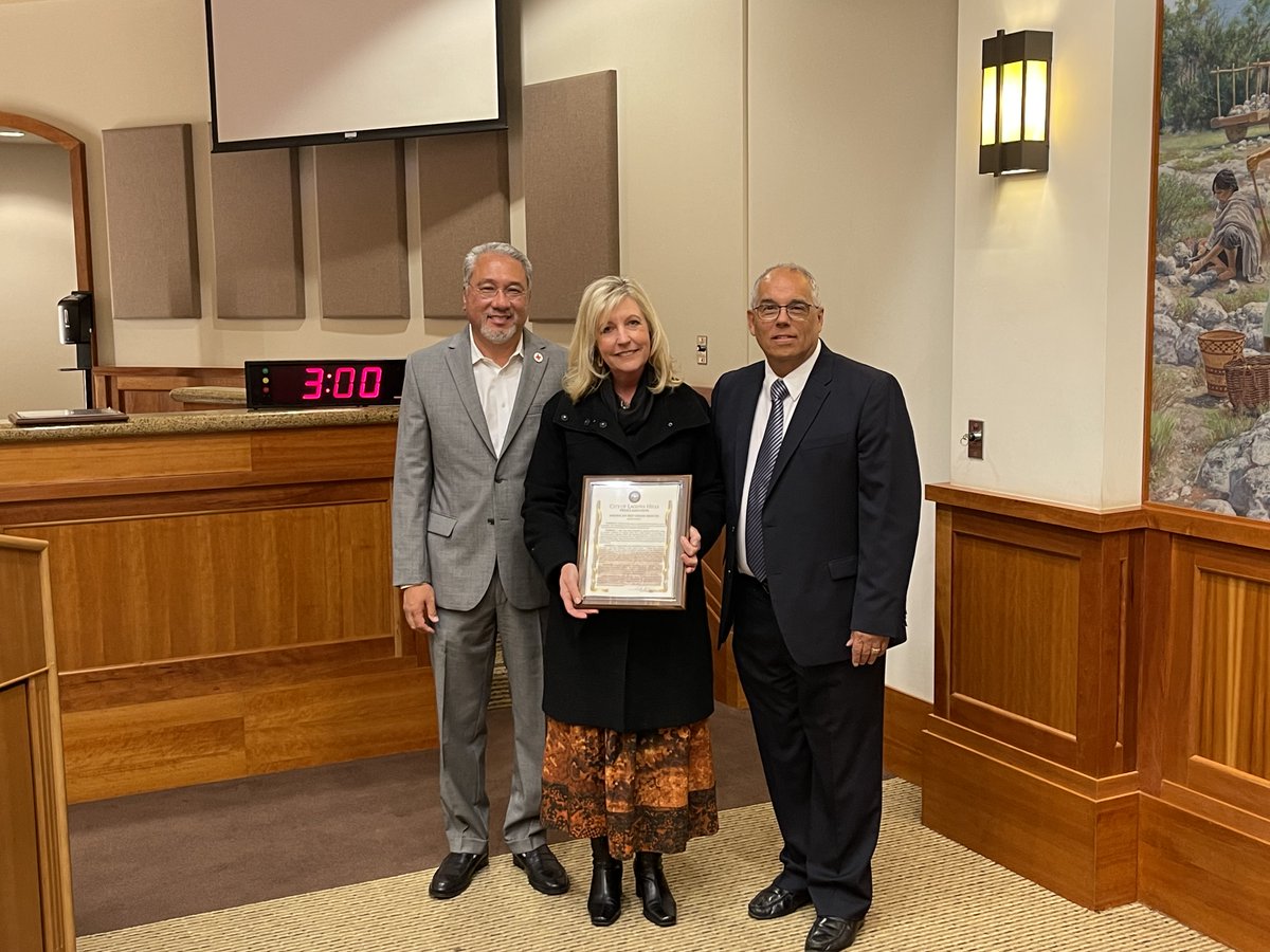 SoCal_RedCross's tweet photo. During Red Cross Month, we thank our cities and counties that continue to support our lifesaving mission. We appreciate @CityofDanaPoint @LagunaNiguelCty @alisoviejocity @CitySanClemente &amp; @CityLagunaHills for presenting proclamations recognizing March as #RedCrossMonth. 👏🏽 https://t.co/zJbvpgVf7N