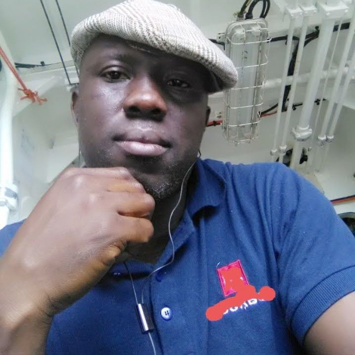 Demicritus's tweet photo. #NewProfilePic https://t.co/Dw53CKWl3z