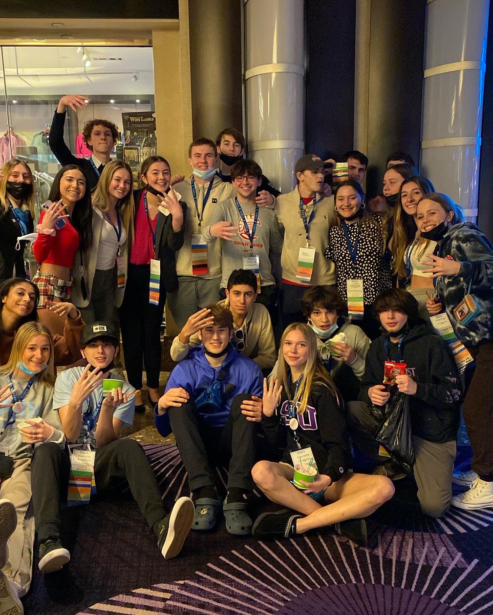 WDHS DECA💙 tweet media